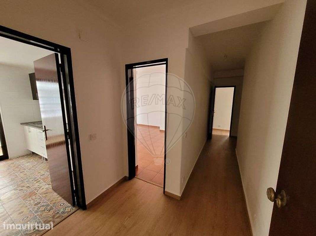 Apartamento T3 para arrendamento - Grande imagem: 4/16