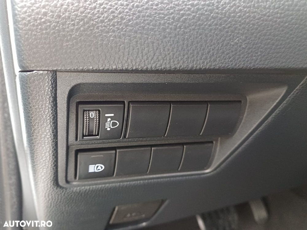 Toyota Yaris 1.5 L VVT-iE Multidrive S Active - 13