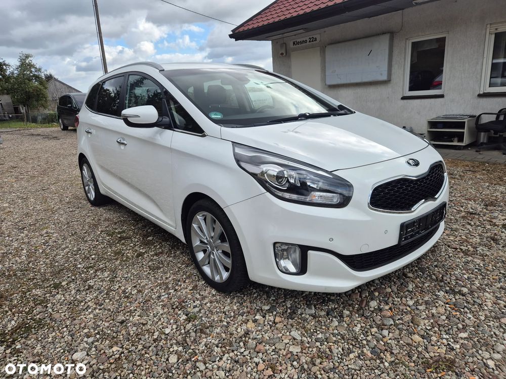 Kia Carens