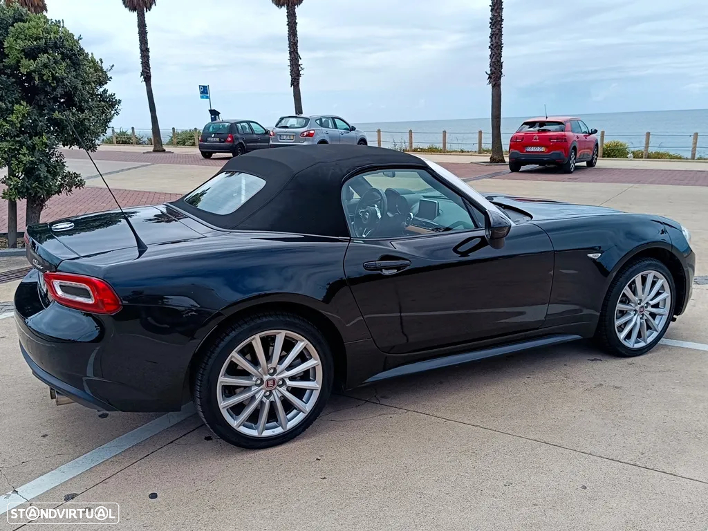 Fiat 124 Spider 1.4 MultiAir Turbo - 24