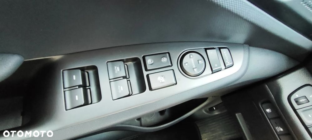 Hyundai IONIQ 1.6 GDI Style - 26