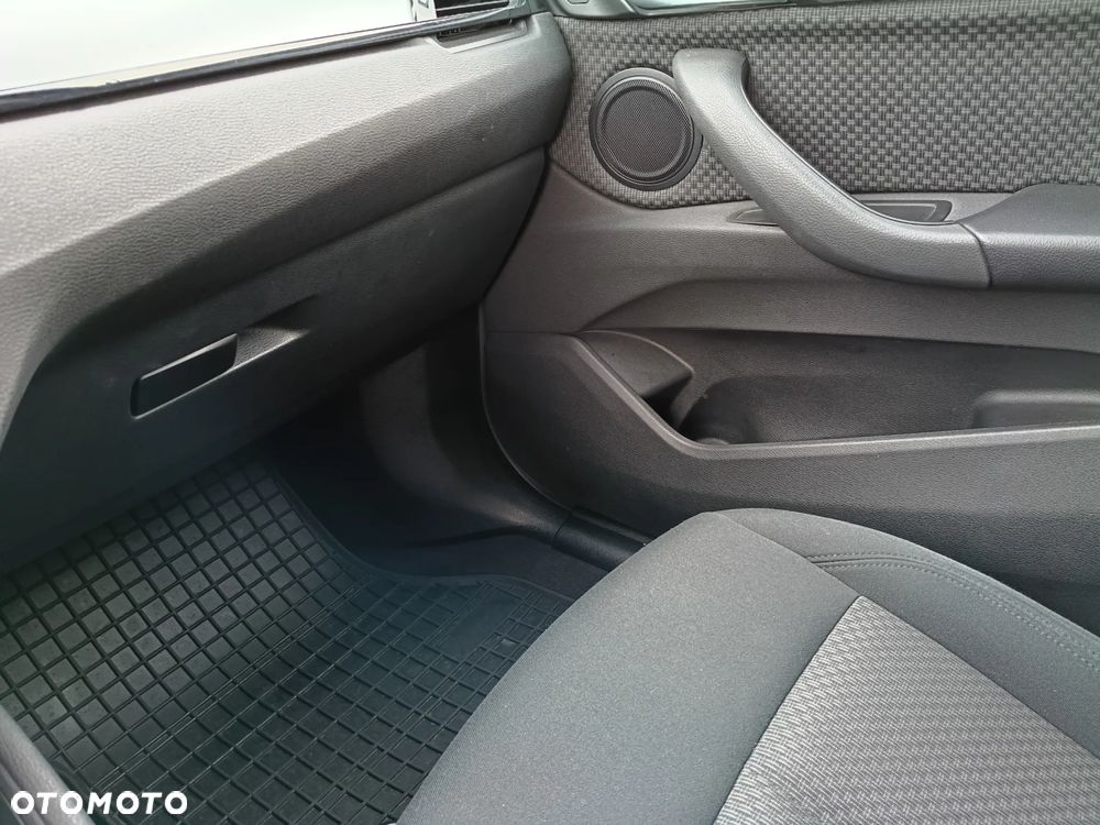 BMW X1 - 17