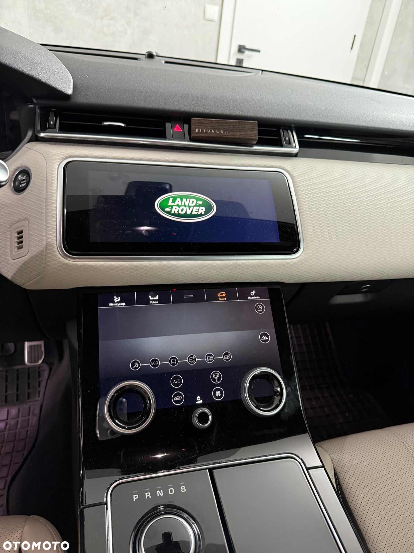 Land Rover Range Rover Velar 2.0 SD4 R-Dynamic S - 11