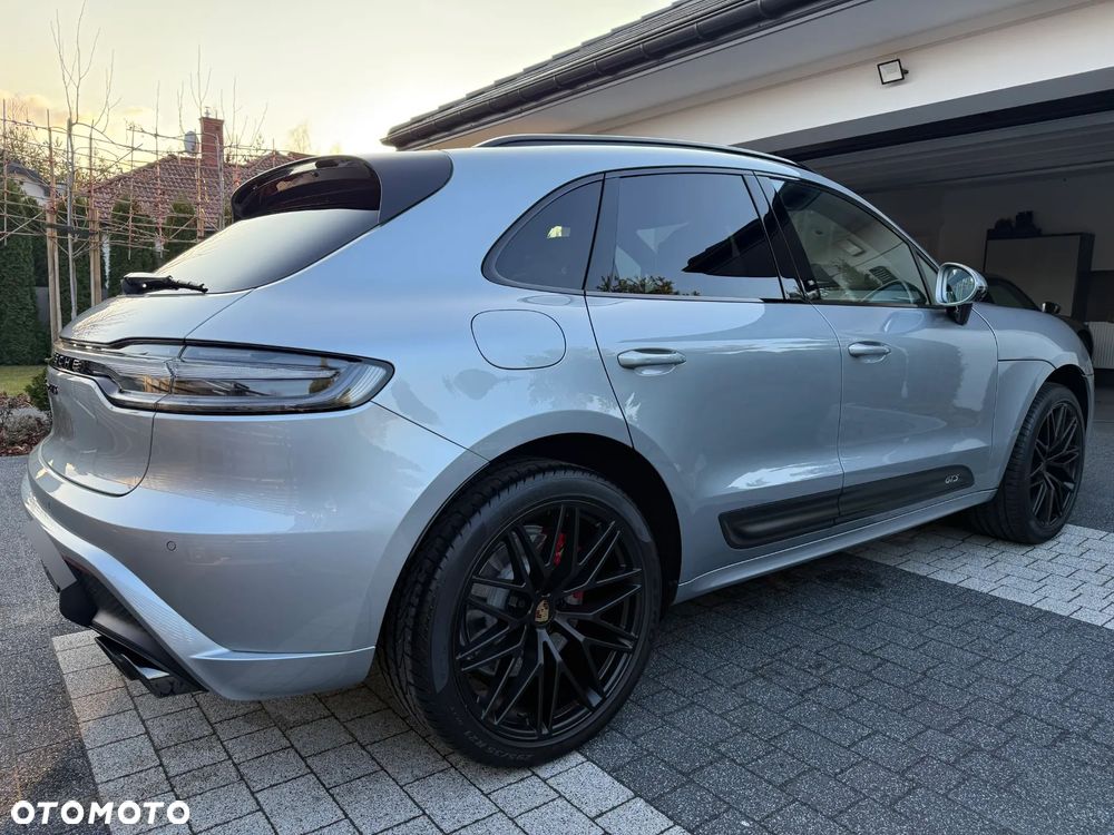 Porsche Macan - 30