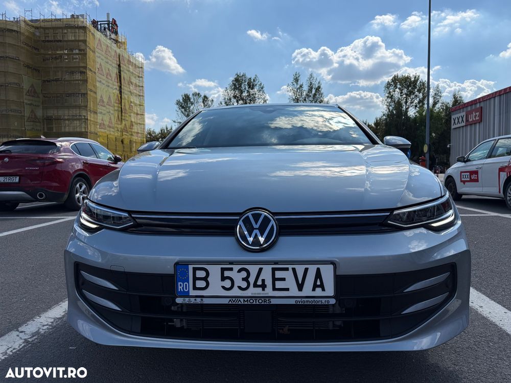 Volkswagen Golf 1.5 eTSI DSG MHEV Life - 10