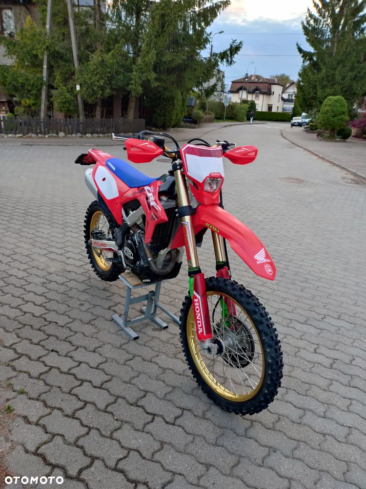 Honda CRF - 4
