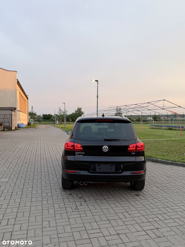 Volkswagen Tiguan 2.0 TSI 4Motion DSG OPF Highline - 13