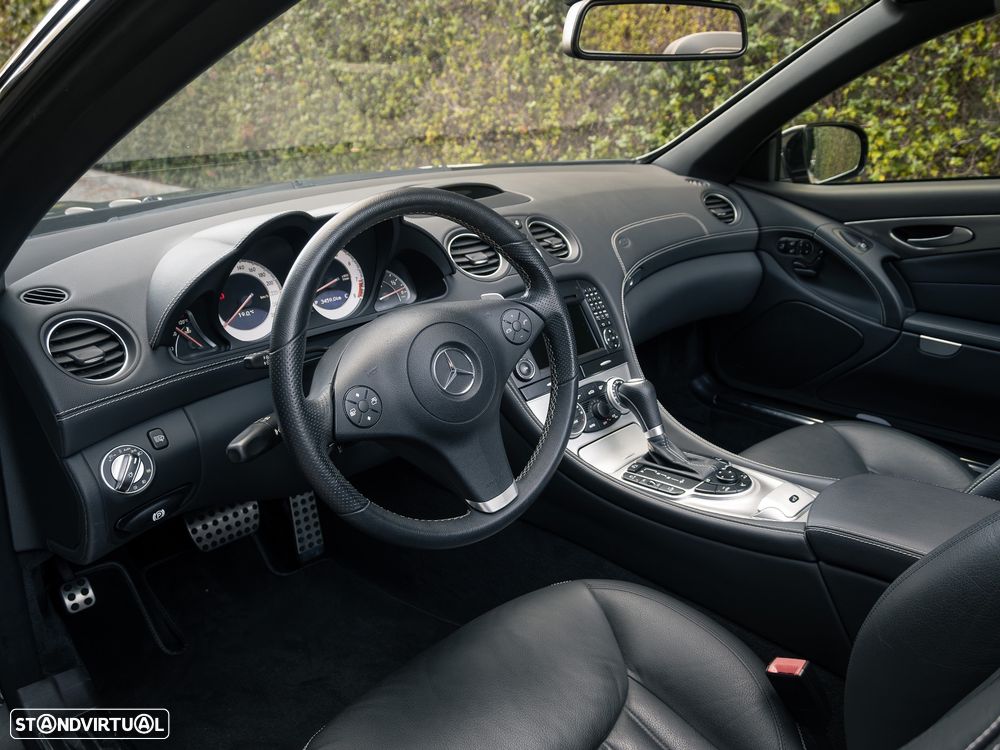 Mercedes-Benz SL 350 Standard - 26