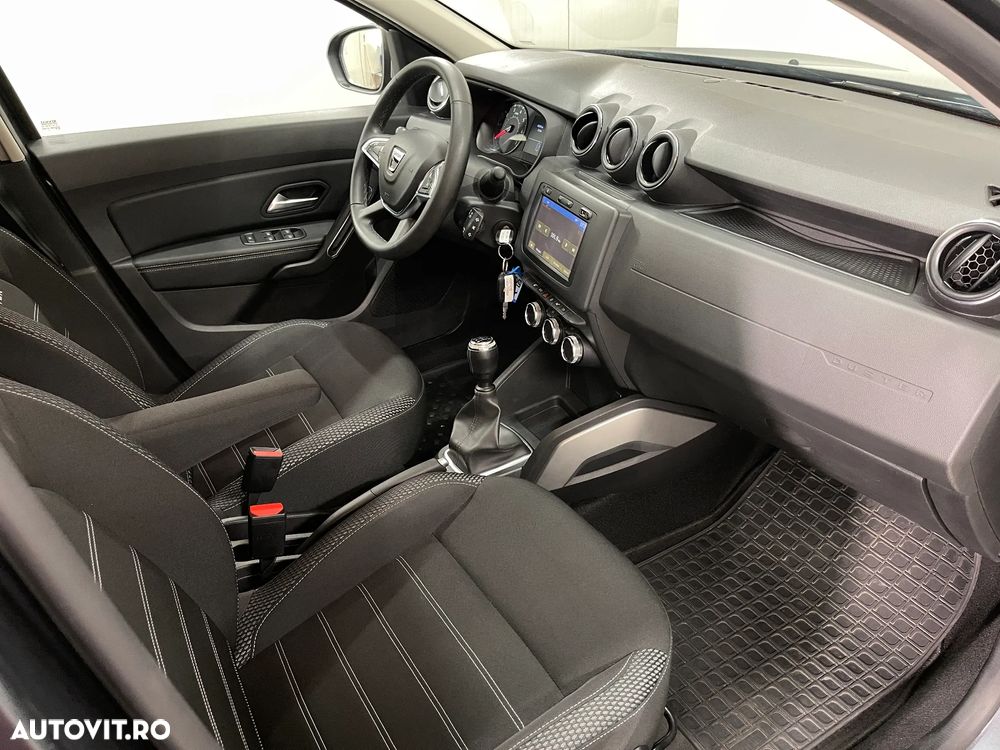 Dacia Duster SCe 115 2WD Prestige - 11