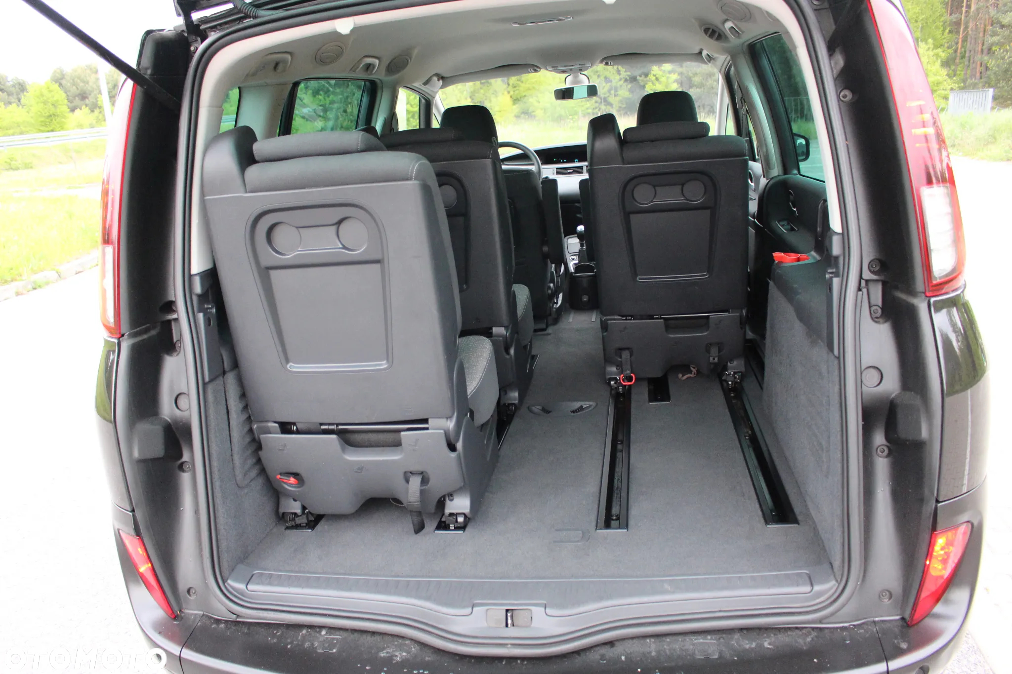 Renault Espace 2.0 Avantage - 19