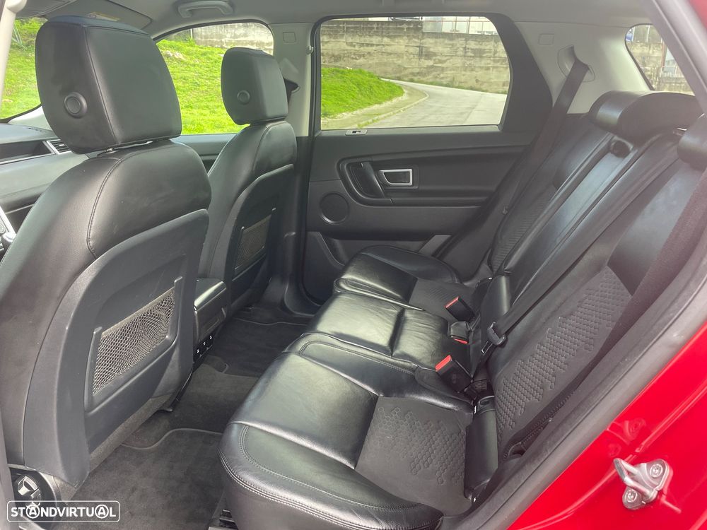 Land Rover Discovery Sport 2.0 eD4 HSE Luxury - 15