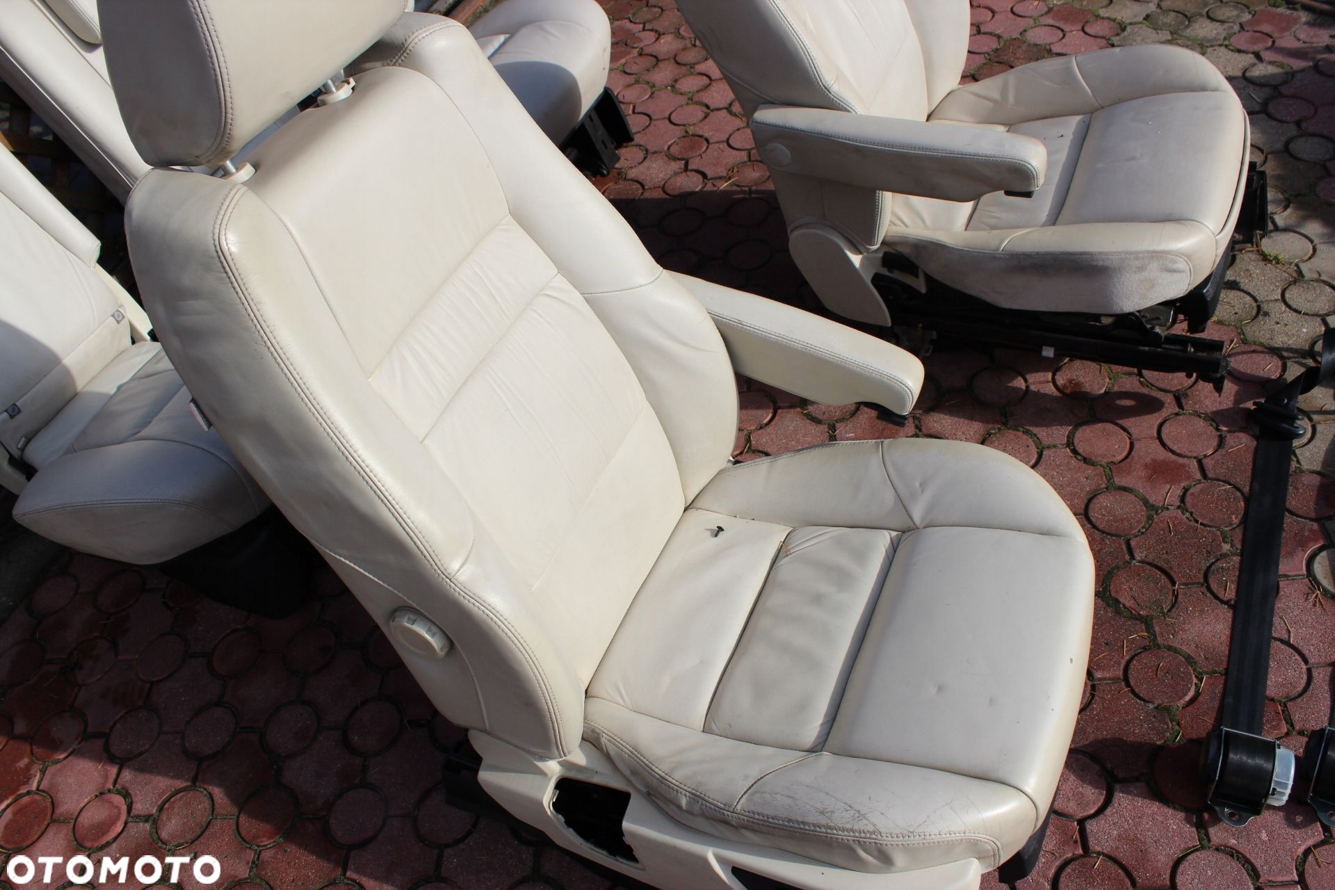 Fotele Land Rover Sport L320 - 11