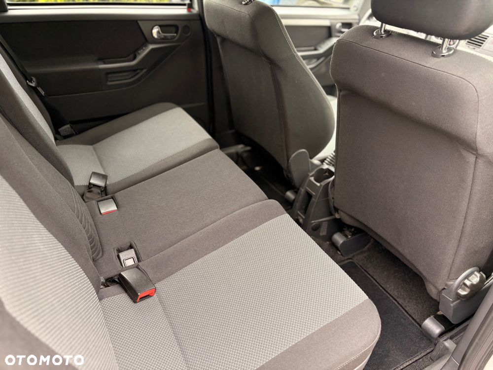 Opel Meriva 1.6 16V Cosmo - 17