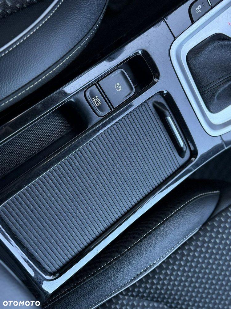 Kia Ceed 1.6 GDI PHEV Business Line DCT - 30