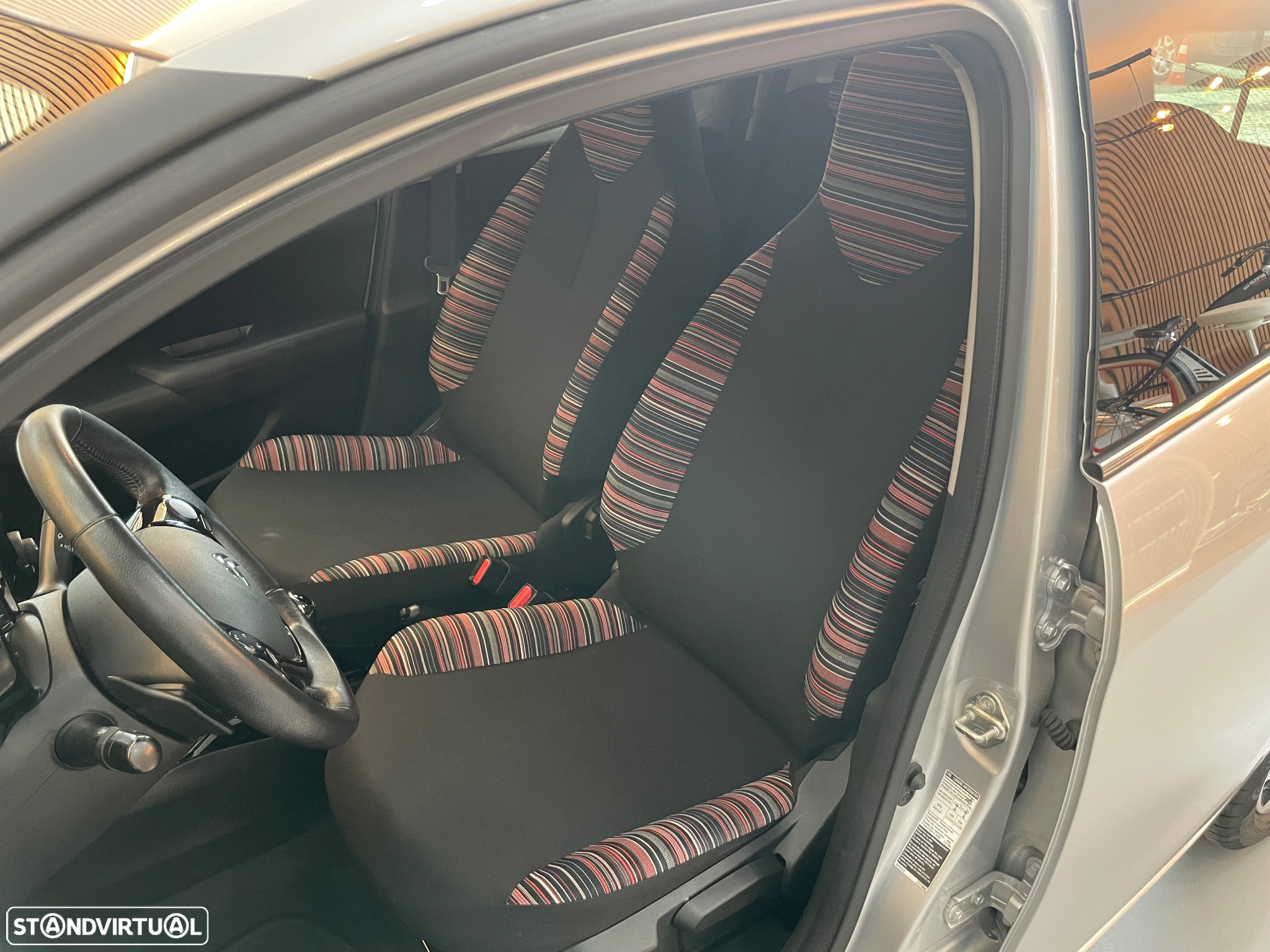 Citroën C1 1.0 VTi Shine ETG - 9