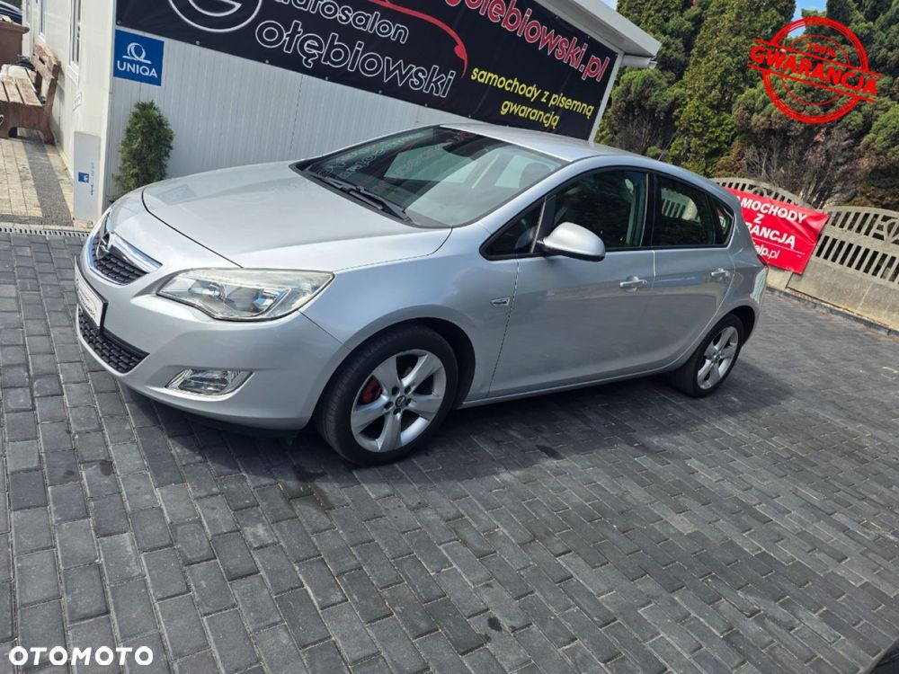 Opel Astra - 2