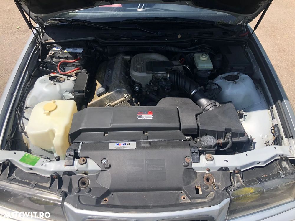 BMW Seria 3 318i - 8