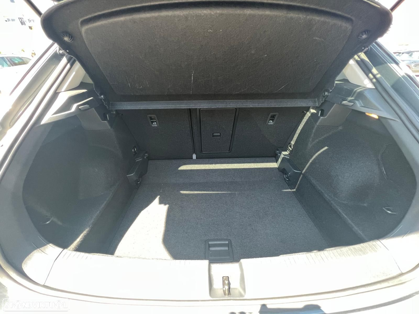 VW T-Roc 1.0 TSI - 8