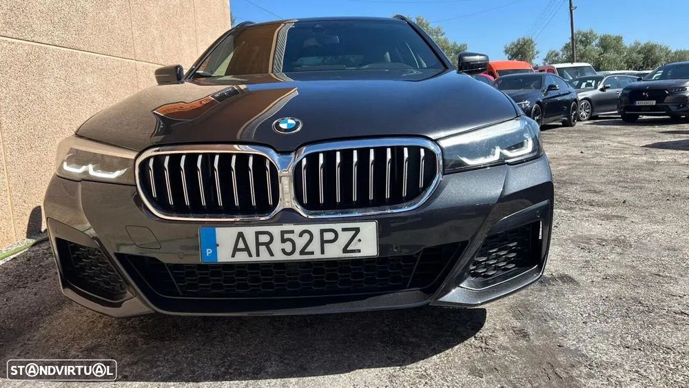 BMW 520 d Pack Desportivo M Auto - 4