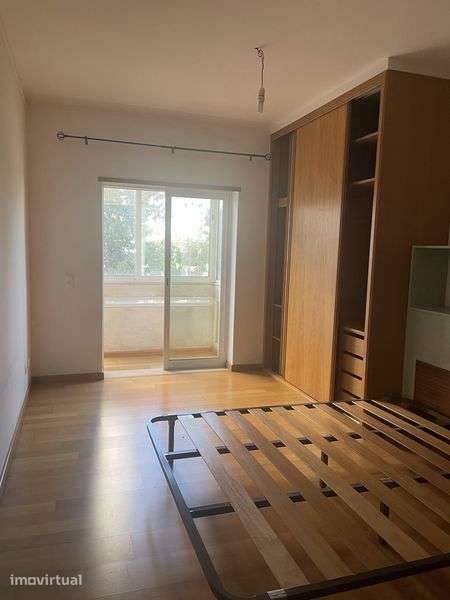 Apartamento T3 com dois lugares de Garagem - Grande imagem: 4/10