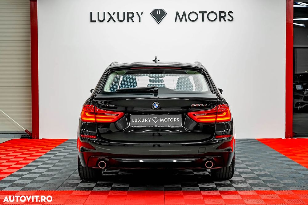 BMW Seria 5 520d xDrive Aut. - 13