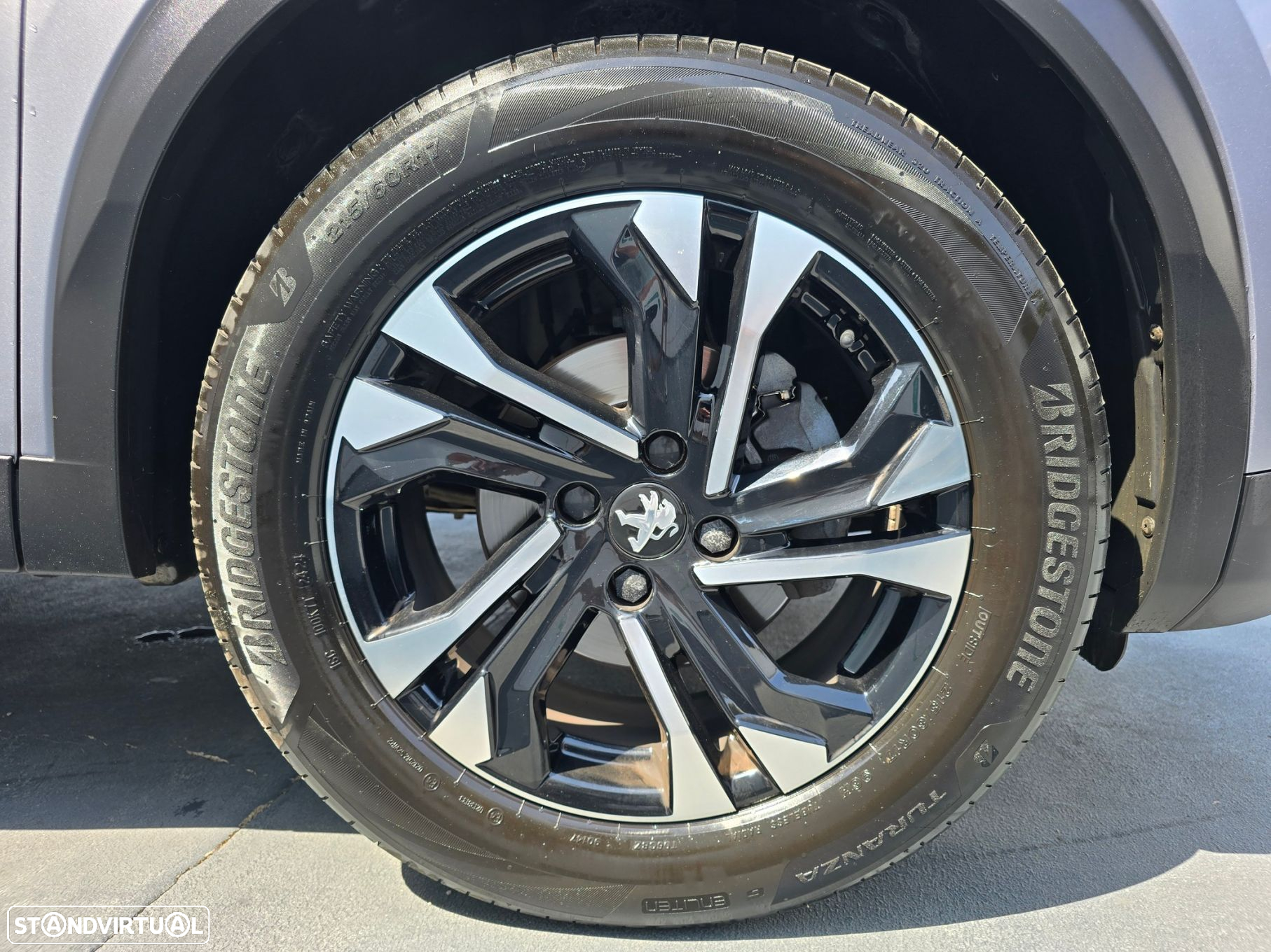 Peugeot 2008 1.2 PureTech Allure Pack EAT8 - 43