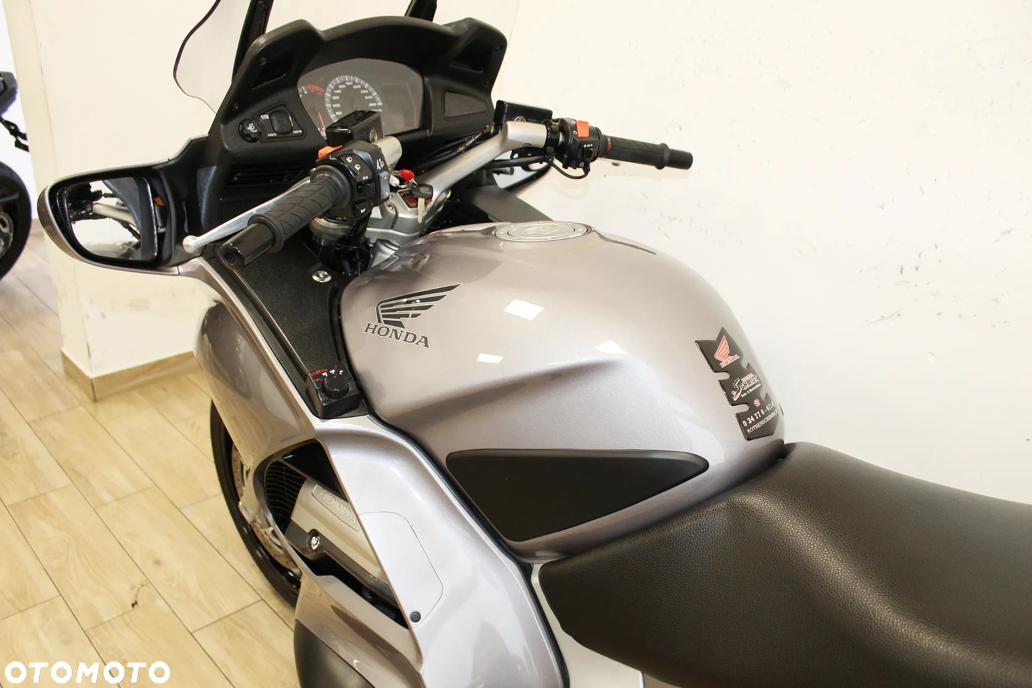 Honda ST - 28