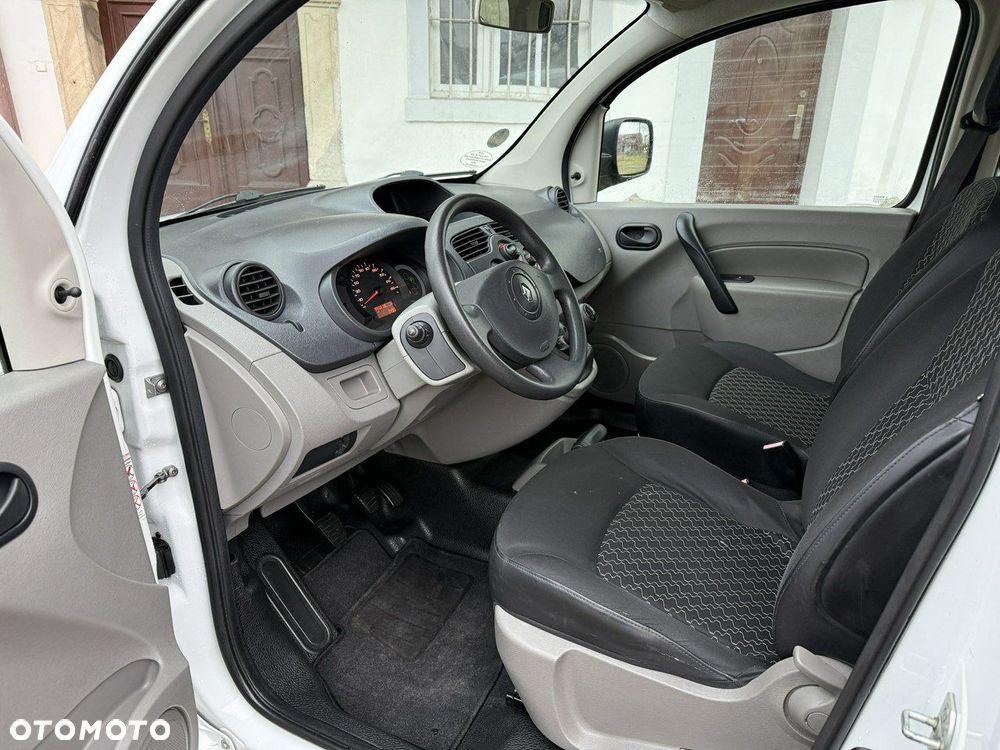 Renault Kangoo 1.6 8V 90 Happy Family - 11
