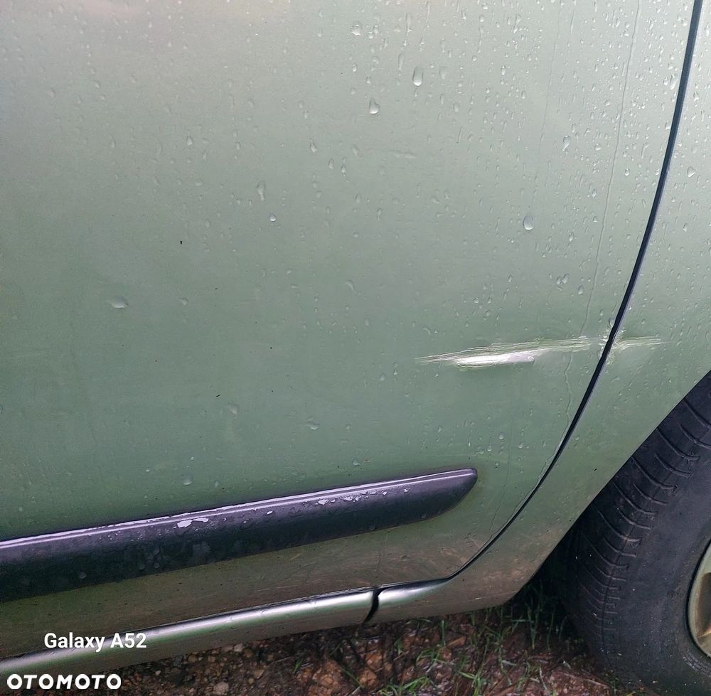 Nissan Note 1.4 Acenta EU5 - 6