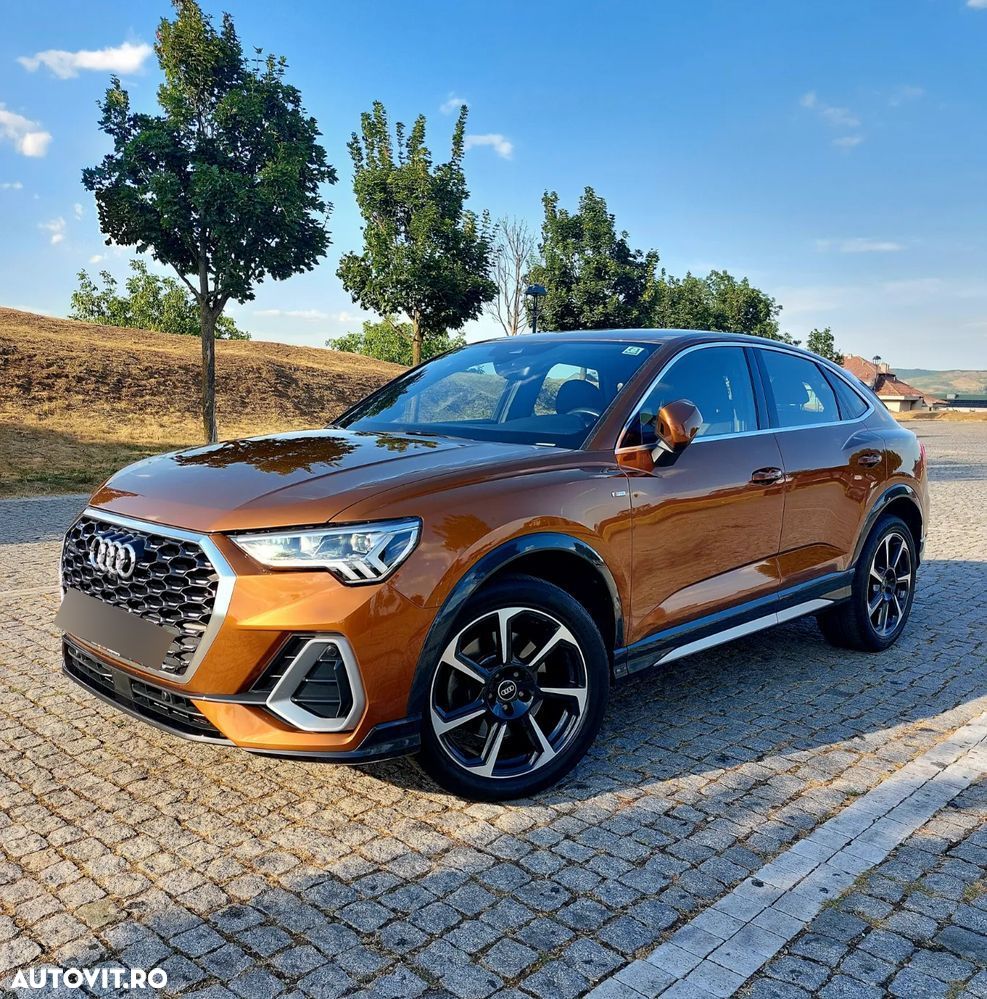 Audi Q3 Sportback 2.0 40 TDI quattro S tronic S Line - 1