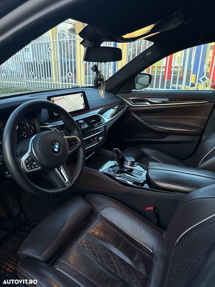 BMW Seria 5 520d AT - 13