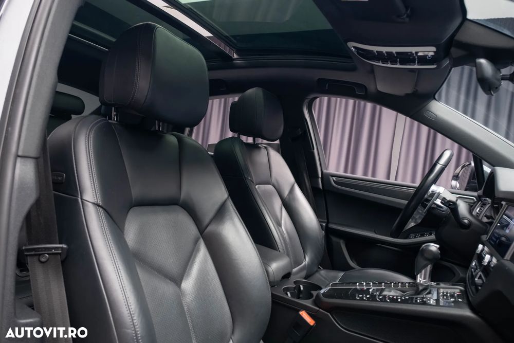 Porsche Macan Standard - 29