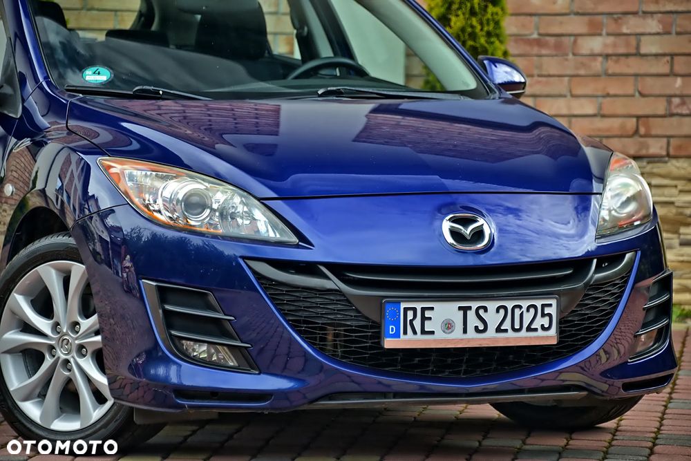 Mazda 3 1.6 Exclusive + - 10