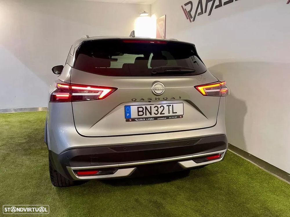 Nissan Qashqai 1.3 DIG-T N-Connecta LED Xtronic - 9