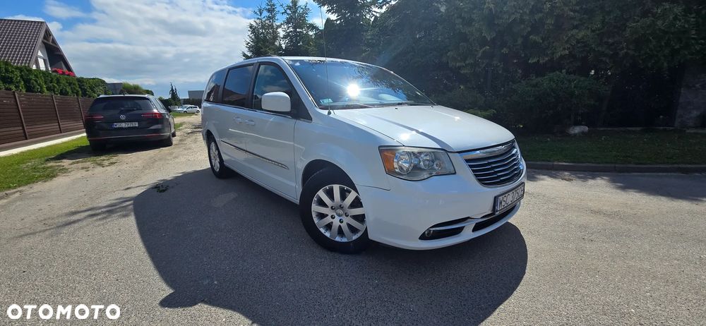 Chrysler Town & Country 3.6 Touring - 2