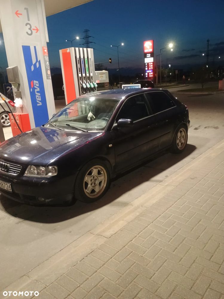Audi A3 3-drzwiowe 1.8T Ambiente - 6