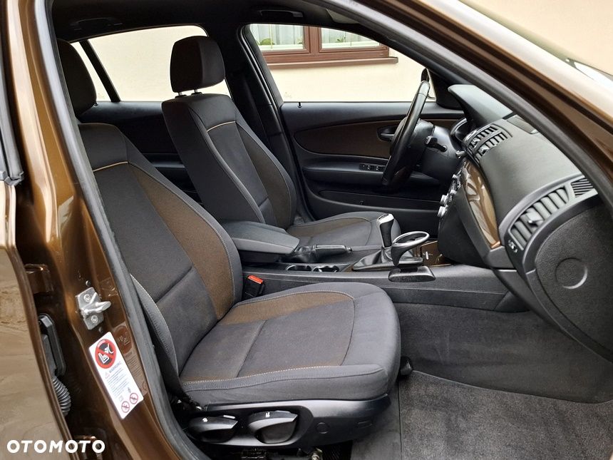 BMW Seria 1 120d DPF Edition Lifestyle - 23