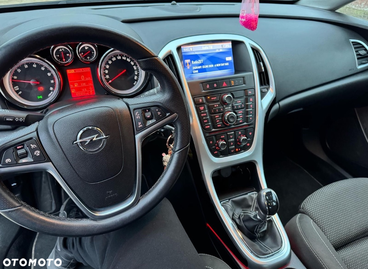 Opel Astra - 9