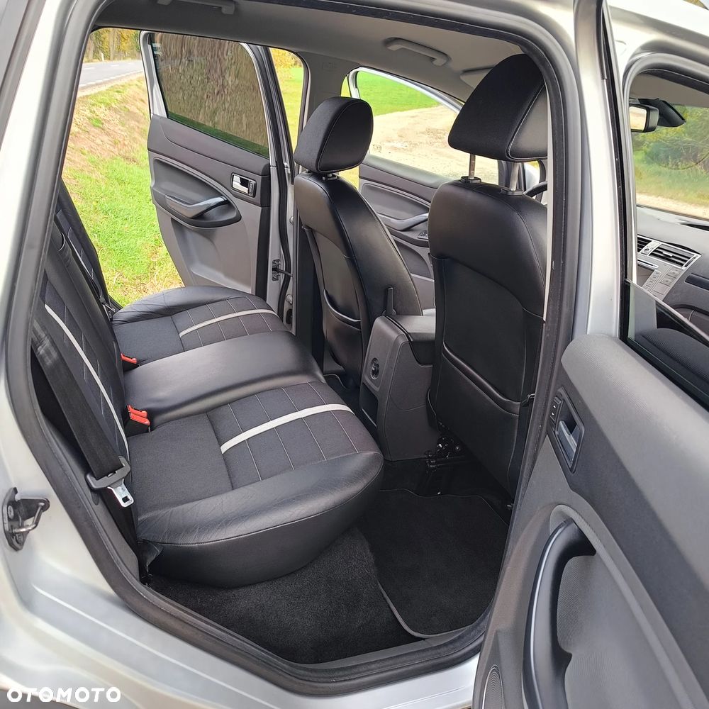 Ford Kuga 2.0 TDCi Individual - 19