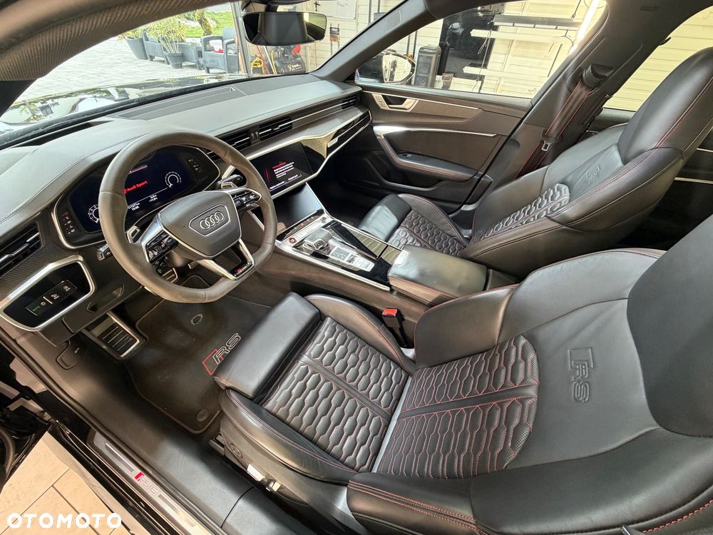 Audi RS6 Avant - 24