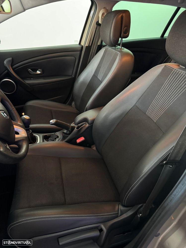 Renault Mégane Sport Tourer 1.5 dCi Dynamique CO2 Champion - 17