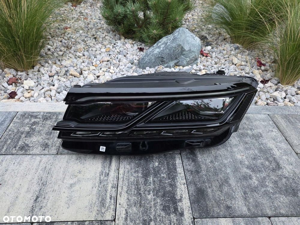 VW TOUAREG 3 III 760 761 R LINE Lampa lewa przód Full Led Matrix IQ Light - 2