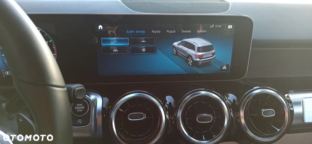 Mercedes-Benz GLB 250 4-Matic 8G-DCT - 13