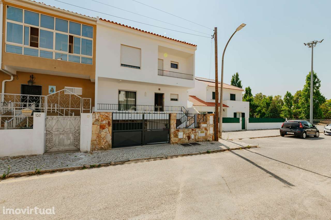 MORADIA T3 NAS FONTAINHAS - Grande imagem: 2/51