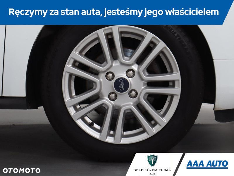 Ford Tourneo Courier - 16