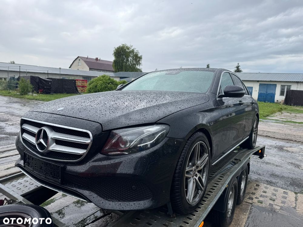 Mercedes-Benz Klasa E 350 BlueTEC 9G-TRONIC Classic - 2