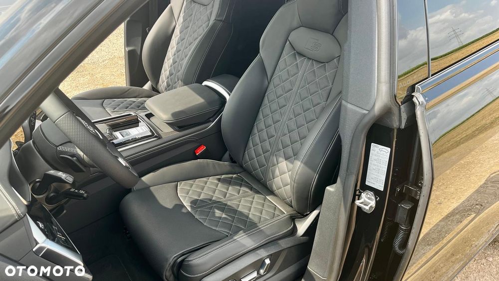 Audi SQ8 TFSI Quattro Tiptronic - 9