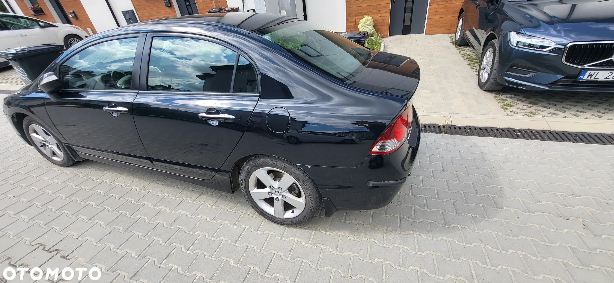 Honda Civic 1.8 Executive - 3