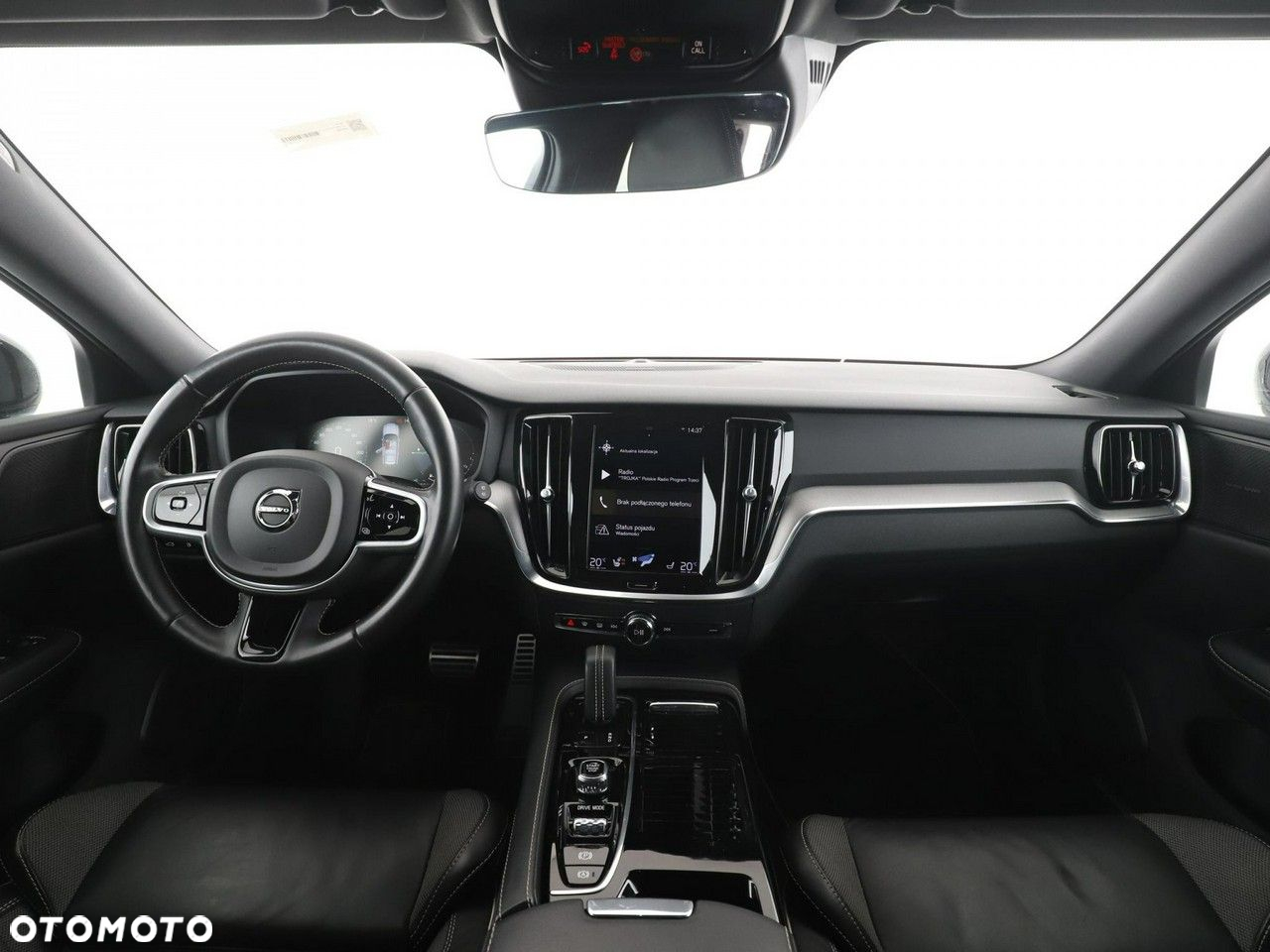Volvo V60 T6 Plug-in Hybrid AWD Plus Dark - 16