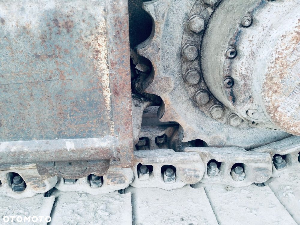 JCB JS 220 LC+ - 9